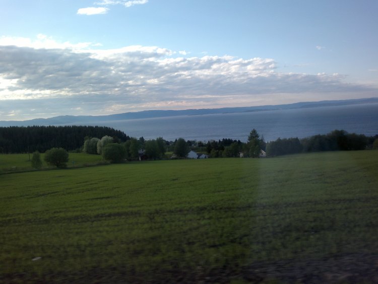 ../previews/055-2013-05-26-414.jpg.medium.jpeg